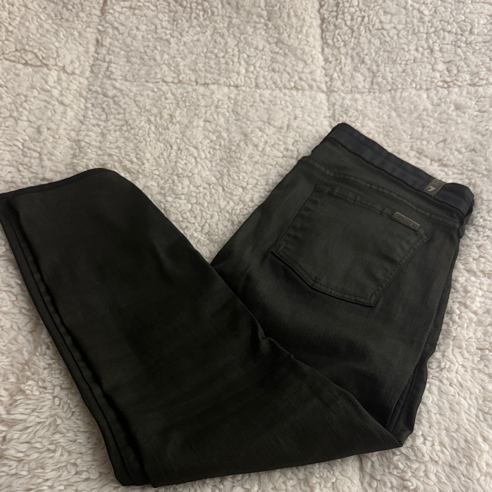 7 For All Mankind Black Capris